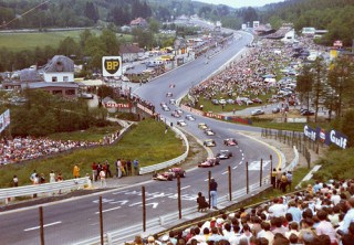 2441074211_9fd2d5559d