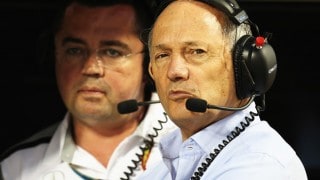 37182_dennis_elogia_vettel__è_l_alternativa_di_alonso_in_mclaren_