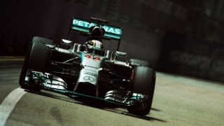 Lewis-Hamilton-GP-Singapur-2014-articleTitle-e8c22873-811239