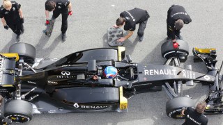 Jolyon-Palmer-Renault-F1-Formel-1-Test-Barcelona-22-Februar-2016-articleTitle-73700cb0-928742