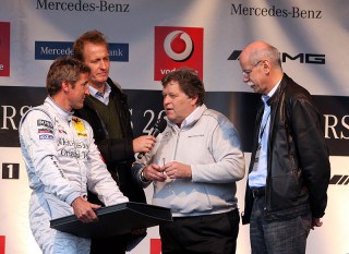 800px-Bernd_Schneider_Norbert_Haug_Dieter_Zetsche_2008_amk