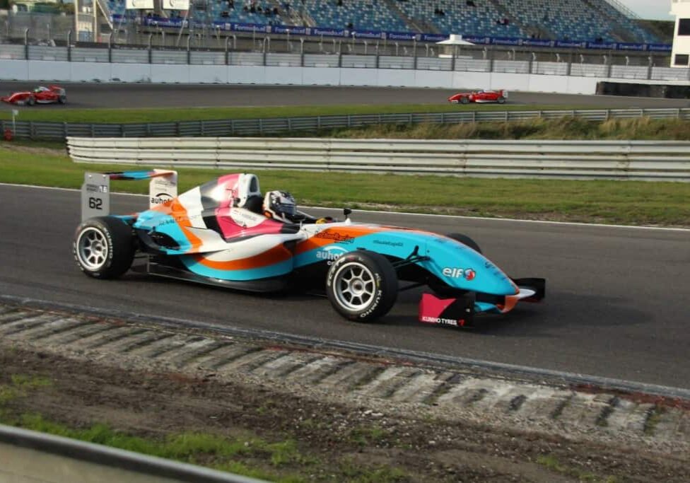 10658860_704130816349580_8864480853697370056_o