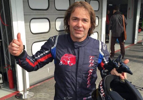 13059386_1098567940195078_1754890875_n