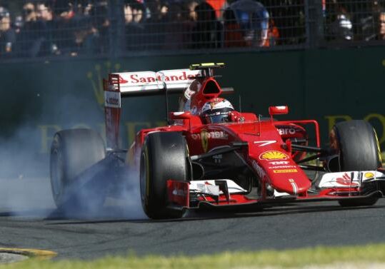 Ferrari Formula One driver Kimi Raikkonen of Finland drives during during the Australian F1 Grand Prix at the Albert Park circuit in Melbourne March 15, 2015. REUTERS/Brandon Malone (AUSTRALIA  - Tags: SPORT MOTORSPORT F1)
