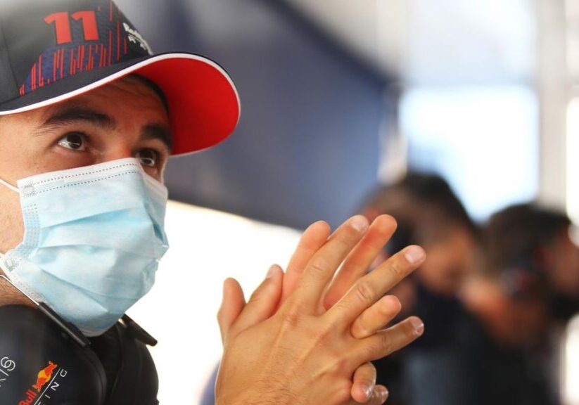 3010371-61763148-2560-1440