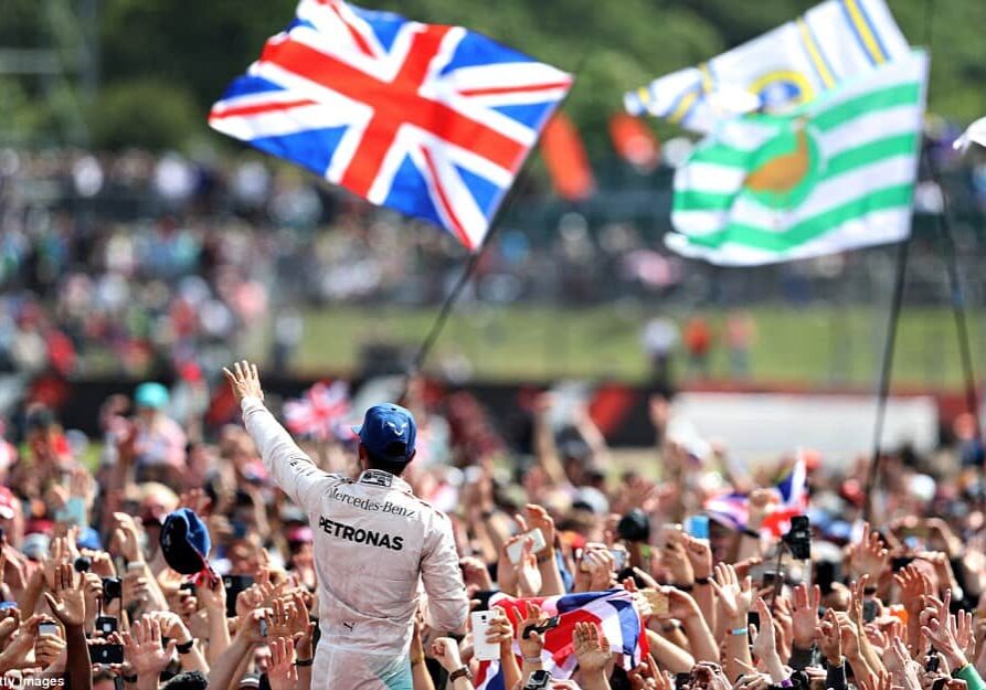 3621BC6300000578-3683209-image-a-68_1468159809940