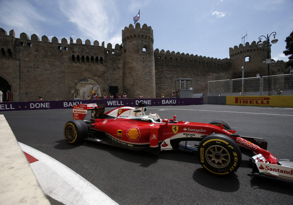 38750342_-_17_06_2016_-_azerbaijan_formula_one_grand_prix_0