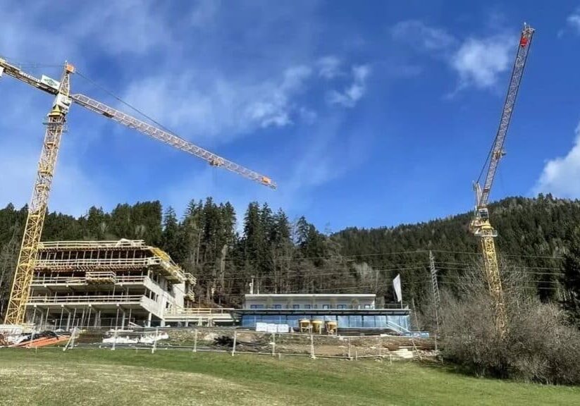 514255312_1263677312434703_4444766519897845853_n