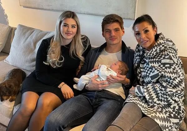 523442838_1281390940663340_8832113418900640861_n