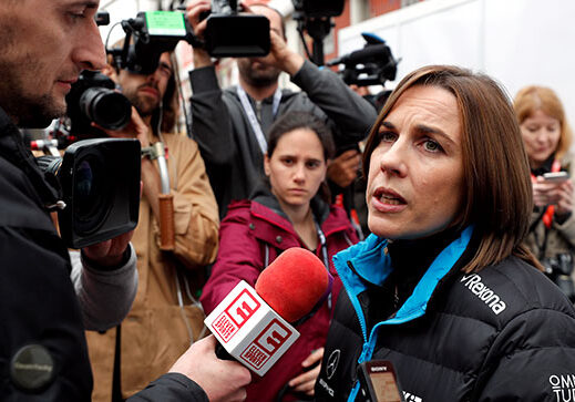 Hero_2019_WILLIAMS_CRISIS-MODE_noPlay