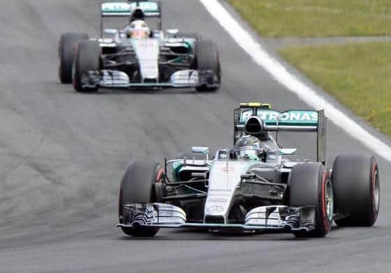 Motorsport-Spielberg-bleibt-in-Rosberg-Hand-Sieg-vor-Rivale-Hamilton_image_630_420f