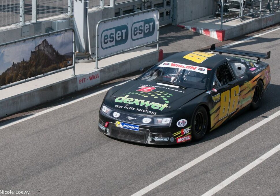 Renauer Motorsport_Euro Nascar_Foto Nicole Loewy