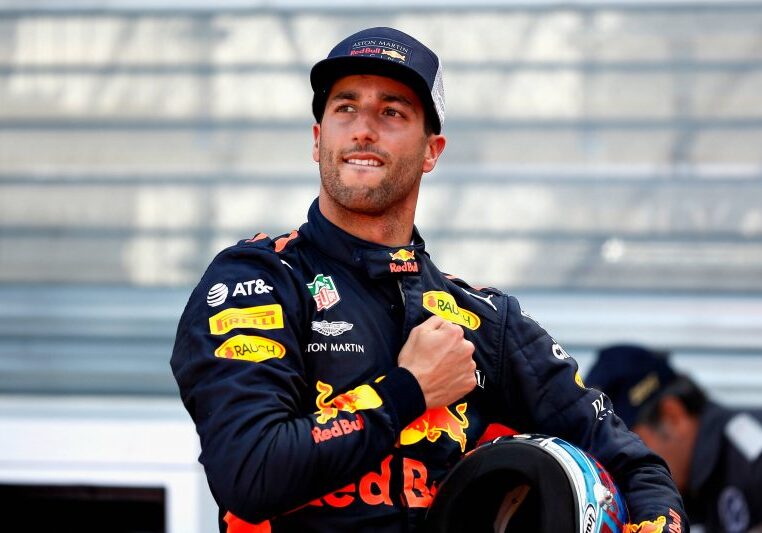 Ricciardo-pole-800x533