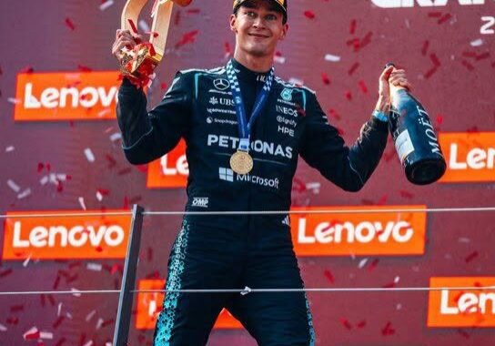Russell Podium Spielberg 26