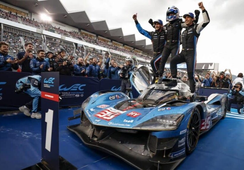 Screenshot 2025-09-29 at 10-48-12 dppiproduction-00003820-0016-68d9460b1384b960326656.jpg.webp (WEBP-Grafik 1422 × 800 Pixel) - Skaliert (77%)