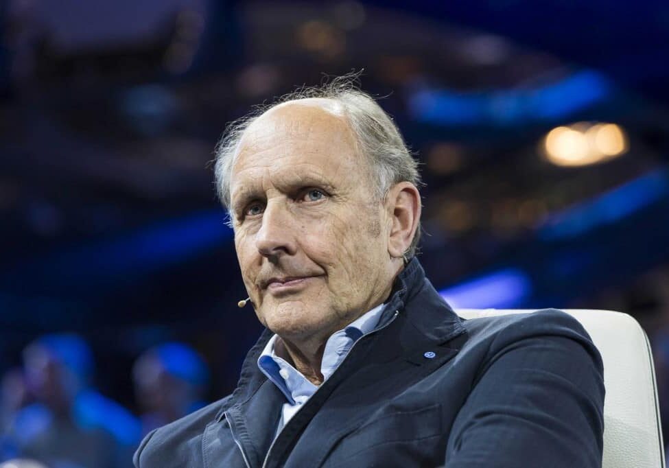 Sport und Talk im Hangar-7 mit Christian Brugger als Moderator. Foto: ServusTV, 31.03.14 Hans-Joachim Stuck