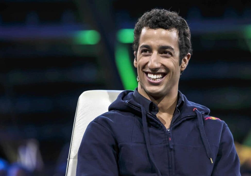 Sport und Talk im Hangar-7 mit Christian Brugger als Moderator Foto: Servus TV/Kolarik/Leo 02.09.2013 Daniel Ricciardo