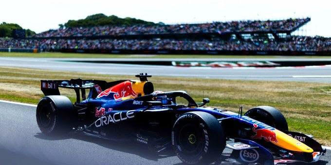 Verstappen Silverstone Crash