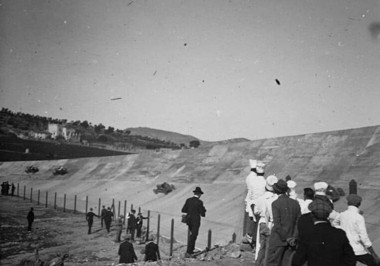 curva-y-bajada-del-autódromo-nacional-1923