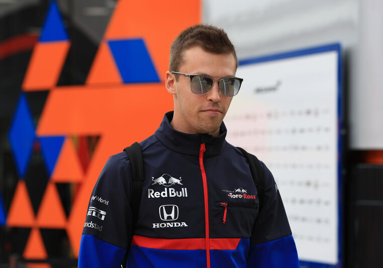 daniil-kvyat-red-bull-toro-rosso-honda-2019-formula-1-british-grand-prix-silverstone-free-practice-3
