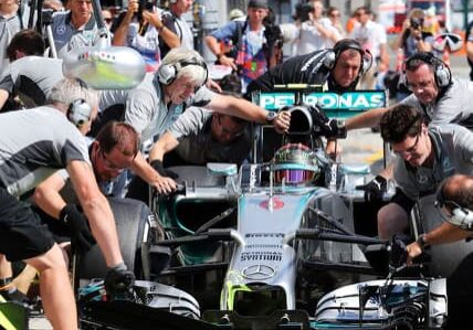 Nico Rosberg (GER) Mercedes AMG F1 W05 practices a pit stop.
25.07.2014. Formula 1 World Championship, Rd 11, Hungarian Grand Prix, Budapest, Hungary, Practice Day.
- www.xpbimages.com, EMail: requests@xpbimages.com - copy of publication required for printed pictures. Every used picture is fee-liable. © Copyright: Moy / XPB Images