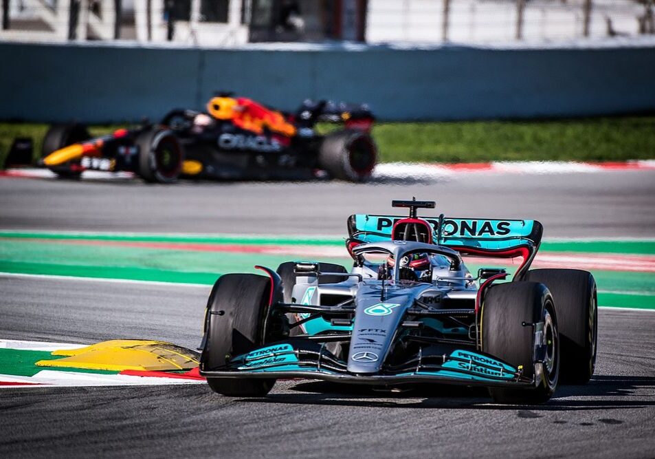 george-russell-mercedes-w13-1