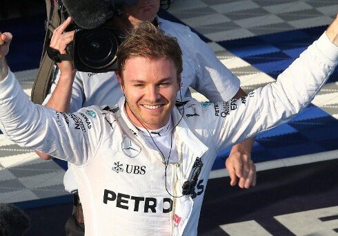 nico-rosberg-jubelt-nach-seinem-sieg-in-melbourne-
