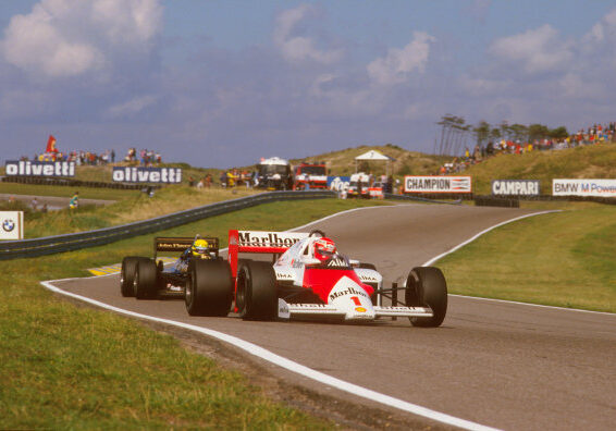 Zandvoort, Holland.
23-25 August 1985.
Niki Lauda (McLaren MP4/2B TAG Porsche) 1st position, with Ayrton Senna behind.
Ref-85 HOL 06.
World Copyright - LAT Photographic